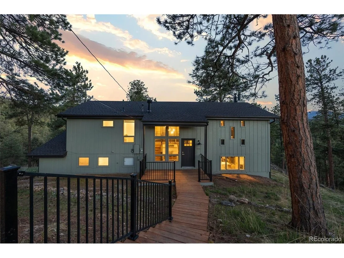 Photo of 4800 Forest Hill Rd
