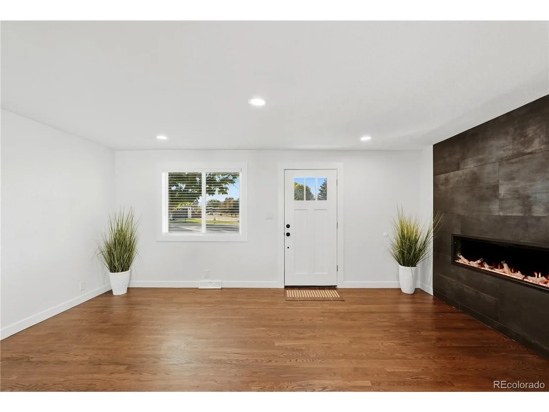 Photo of 5590 Clear Creek Dr