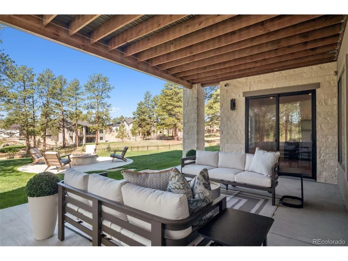 Photo of 5787 Powell Rd