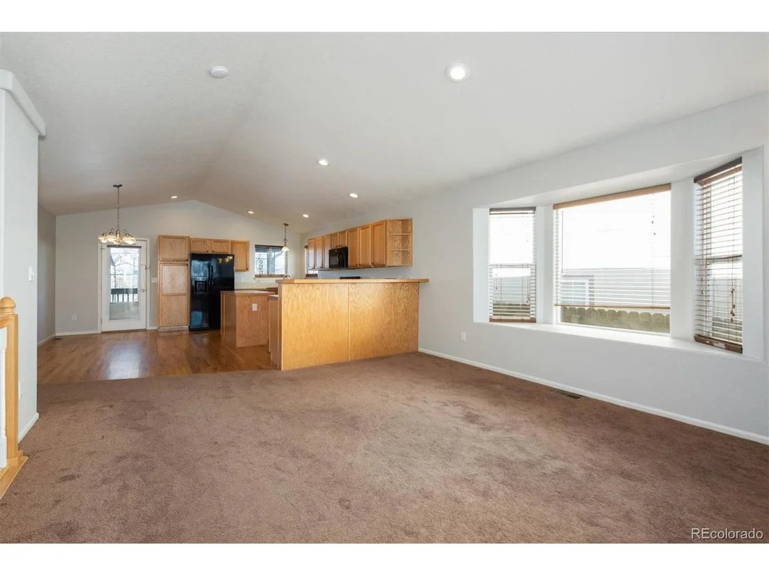 Photo of 314 Sandstone Dr