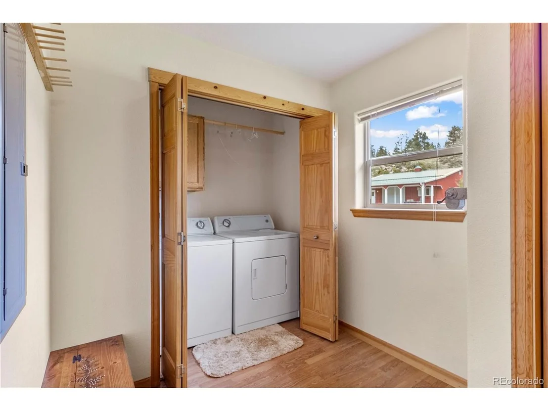 Photo of 38391 County Road 77