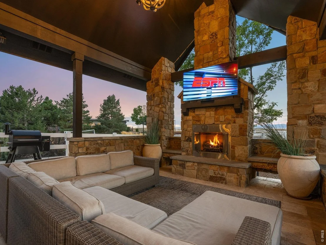 Photo of 15478 Mountain View Cir
