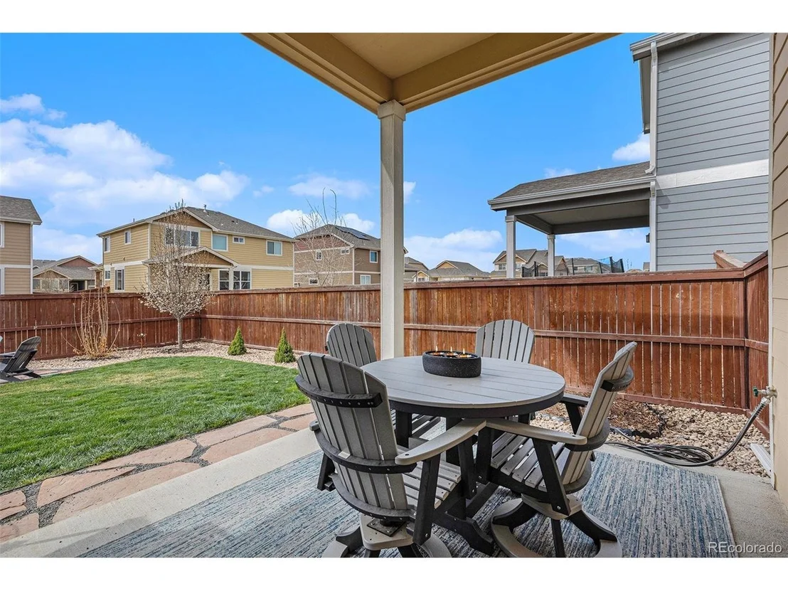 Photo of 1521 Heirloom Dr