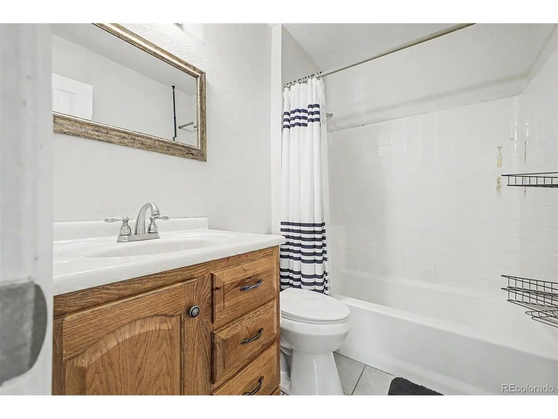 Photo of 2533 W 99th Pl