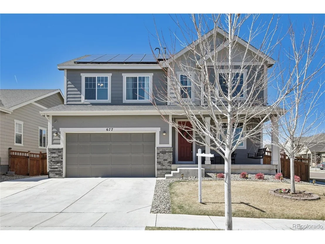 Photo of 677 Iris St