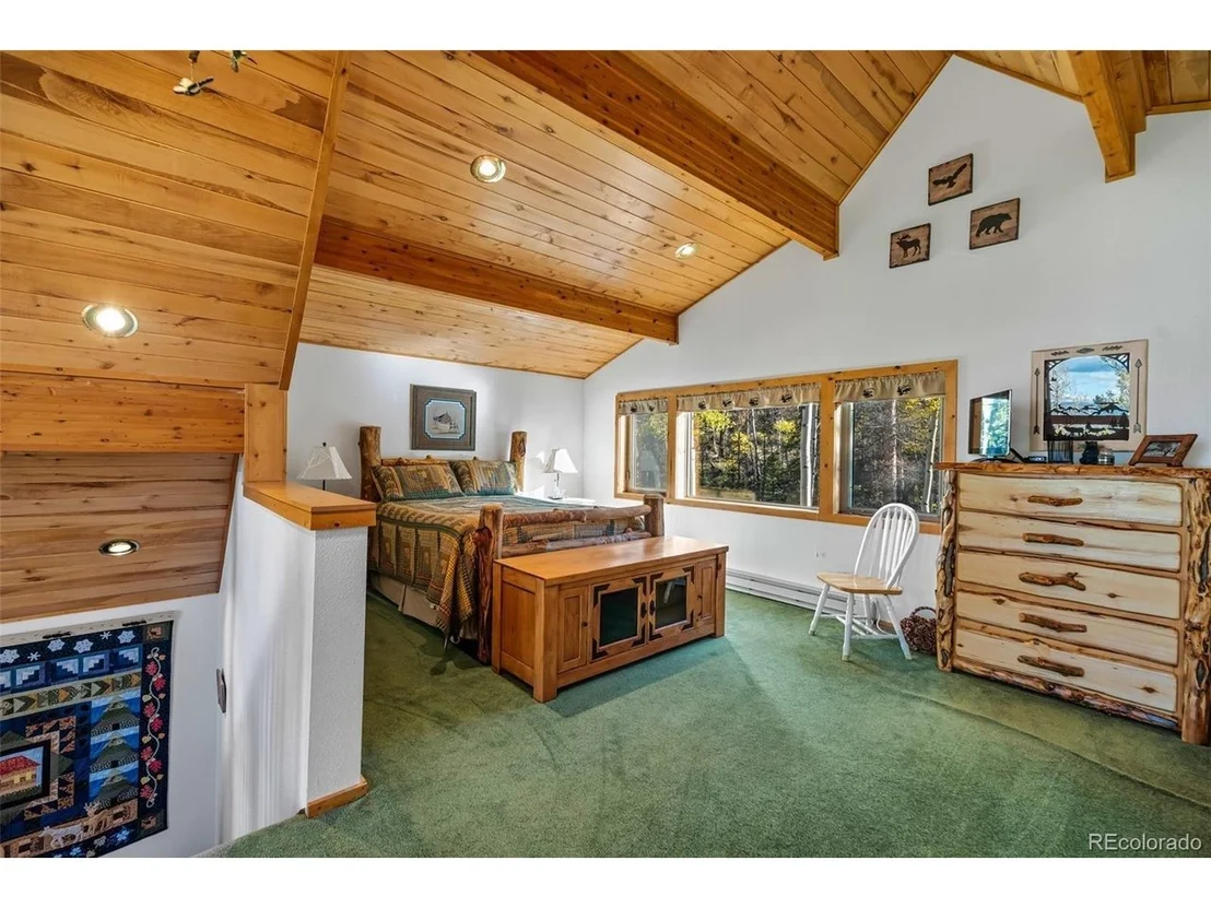 Photo of 913 Longbow Dr