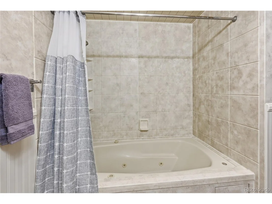 Photo of 6930 Hillpoint Pl