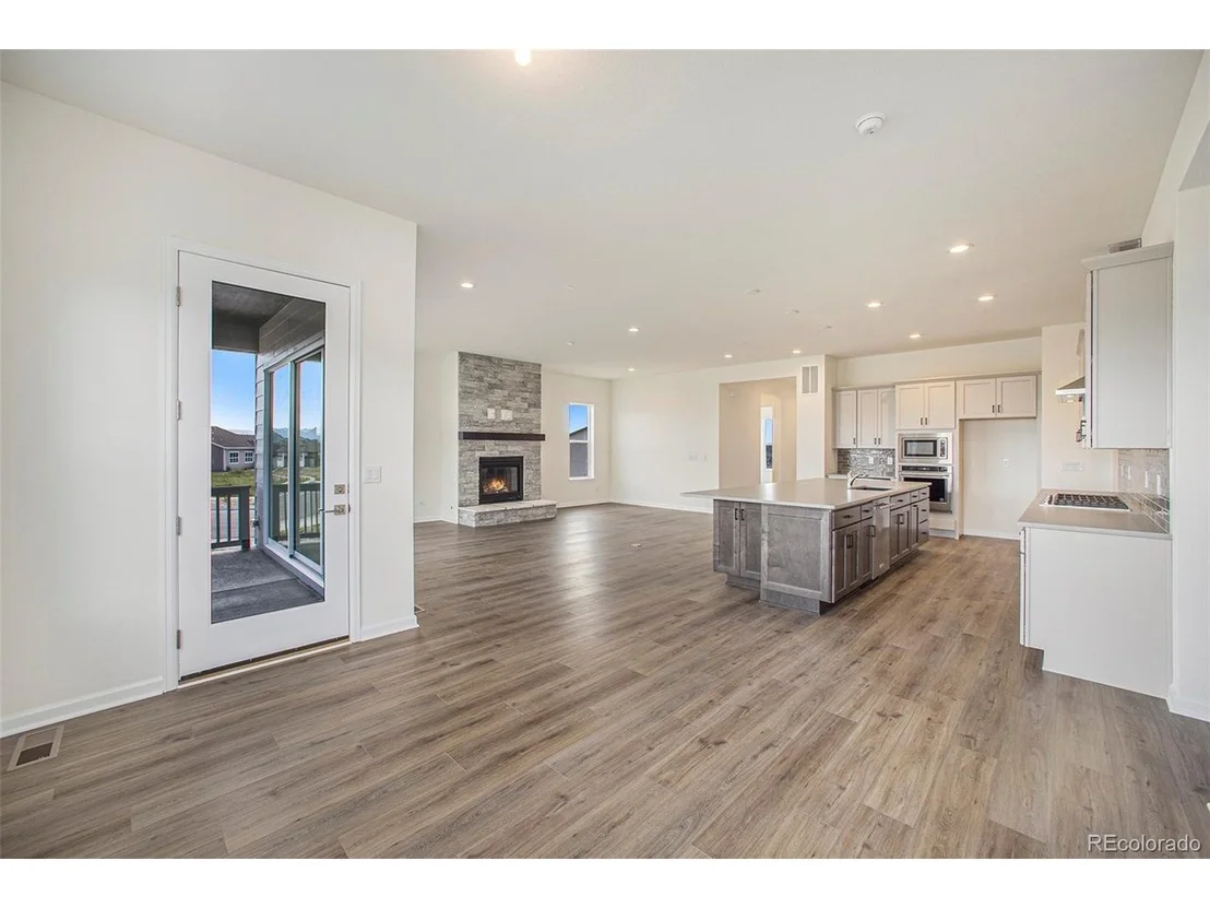 Photo of 671 Scrubjay Cir