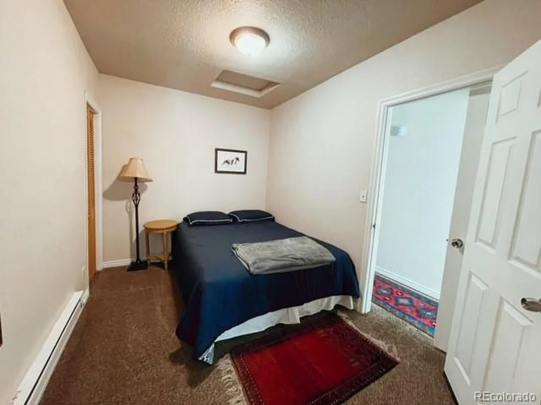 Photo of 5216 Fourmile Canyon Dr