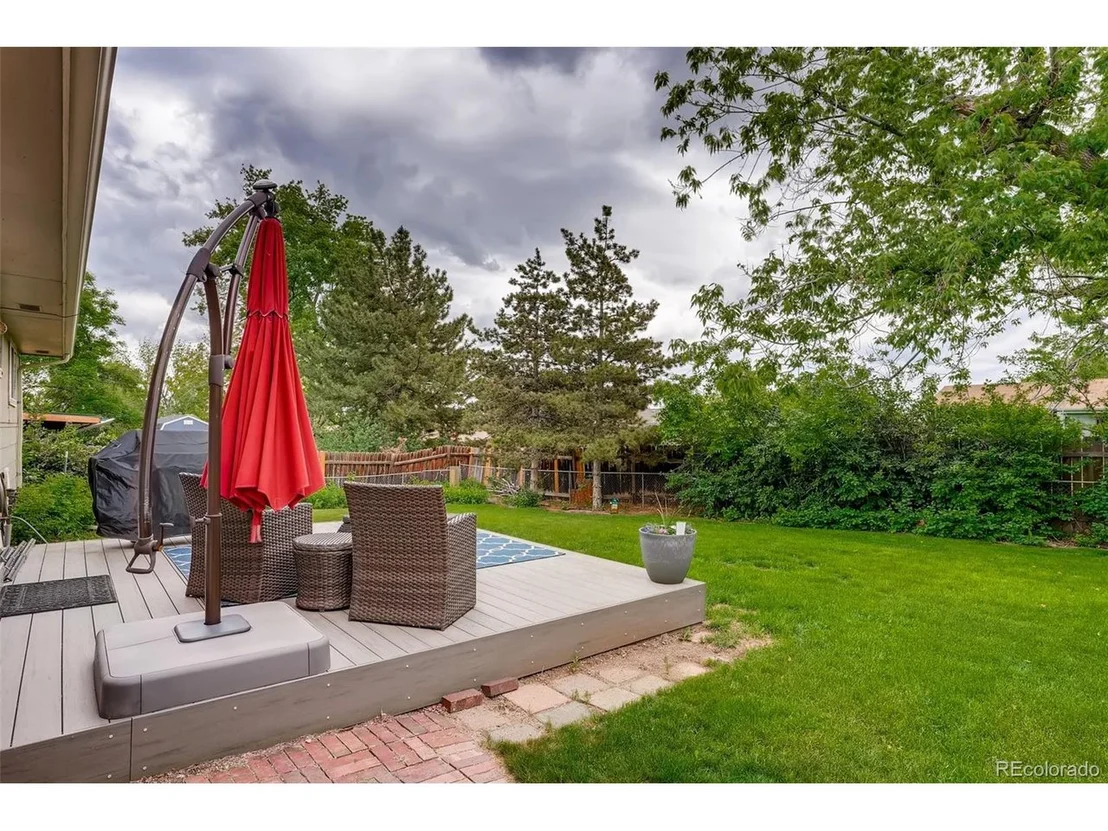 Photo of 303 Helena Cir