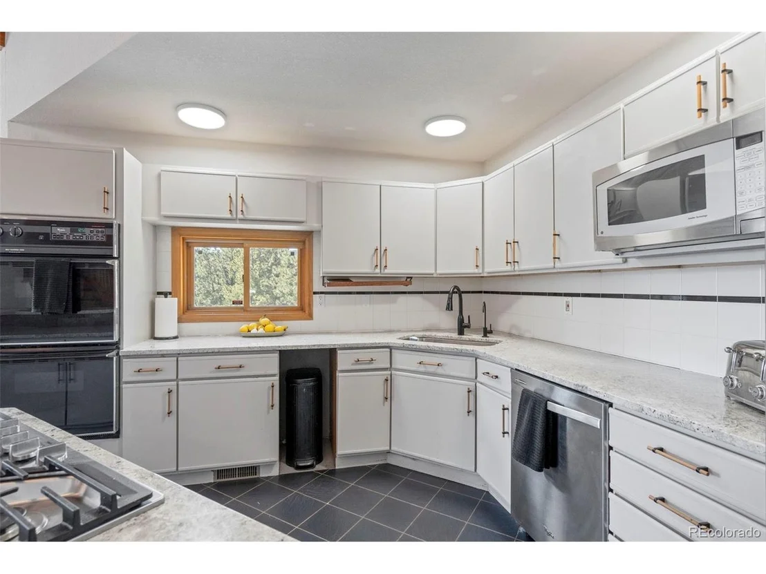Photo of 140 County Road 128n