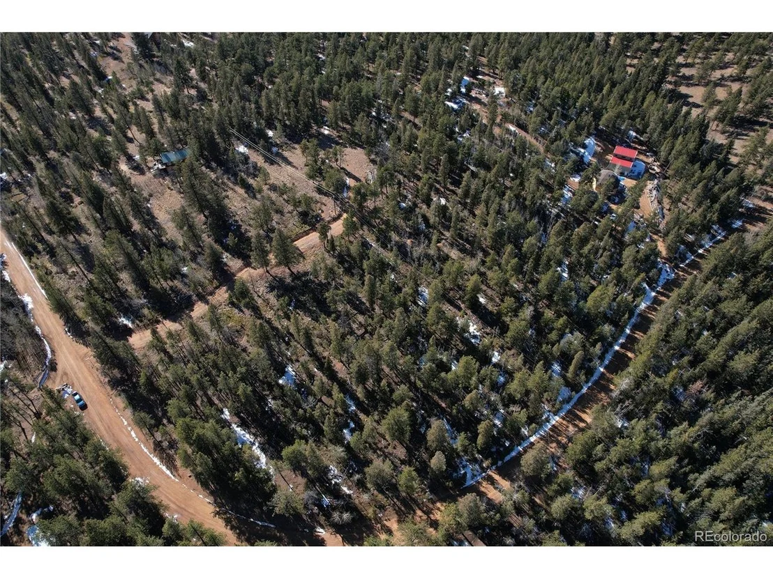 Photo of 927 Forest Dr