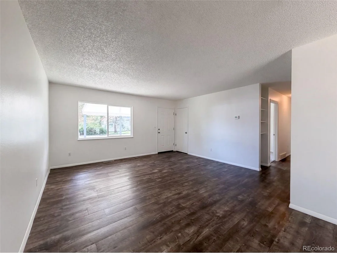 Photo of 3516 Vernon Dr