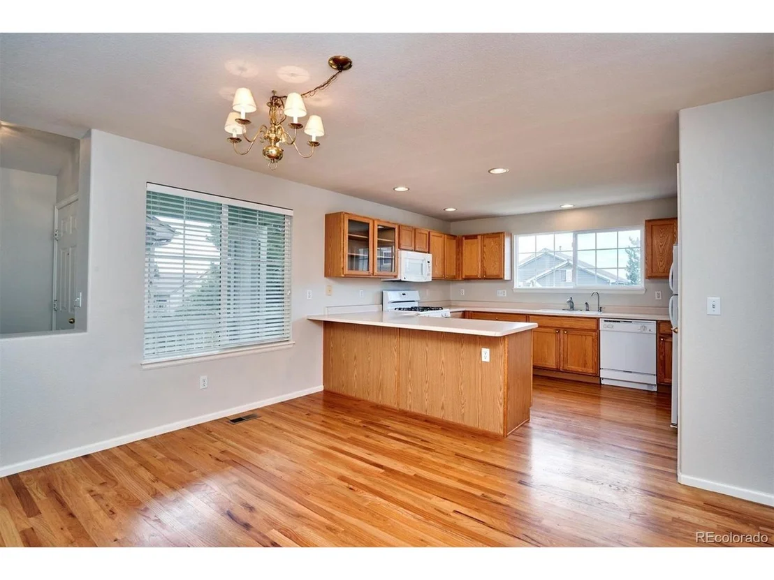 Photo of 3220 Thistlebrook Cir