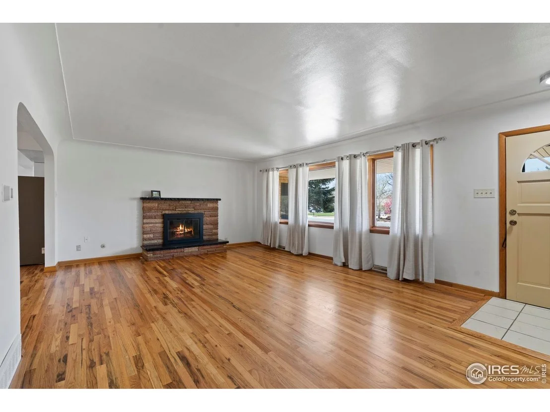 Photo of 2632 Sunset Ln