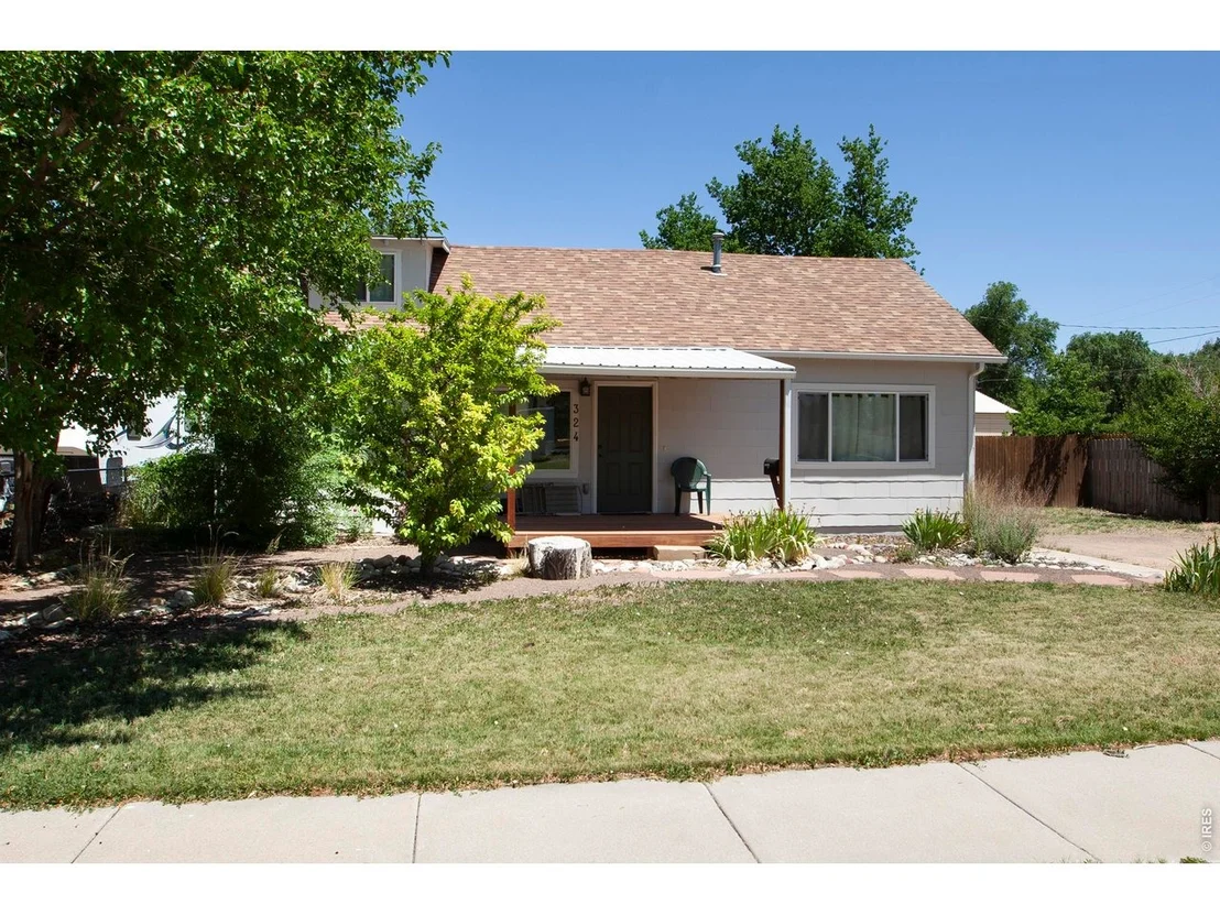 Photo of 324 N 3rd Ave