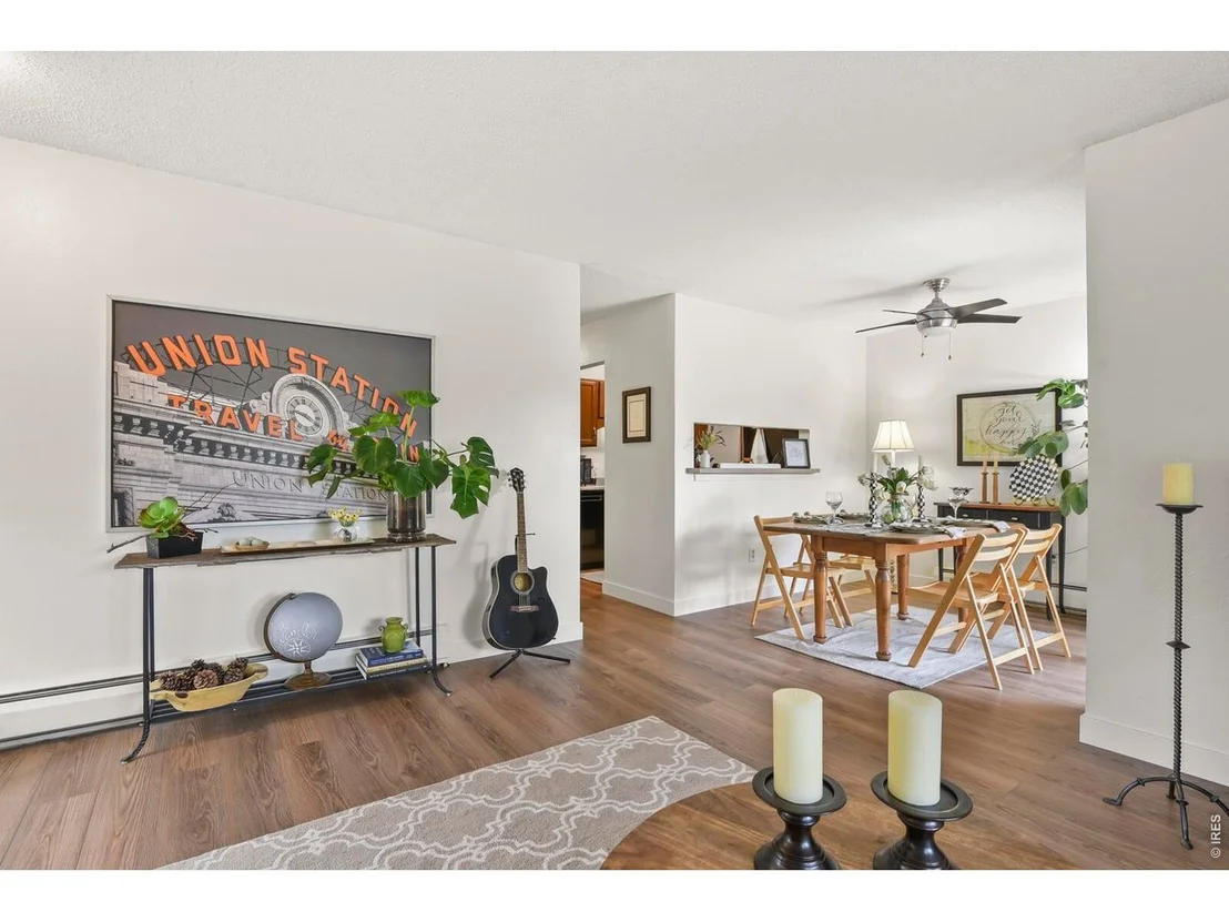Photo of Unit D at 1118 Centaur Cir