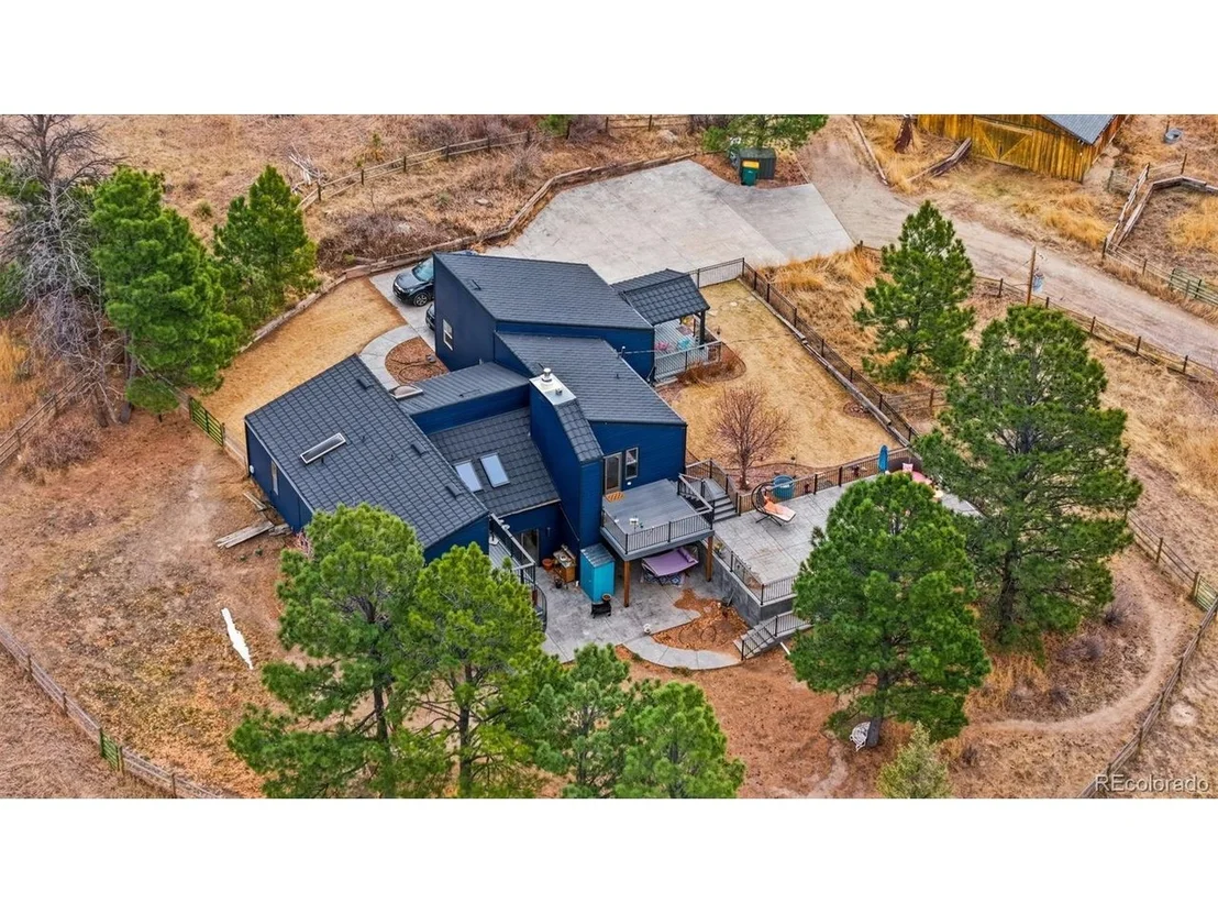 Photo of 6848 N Trailway Cir