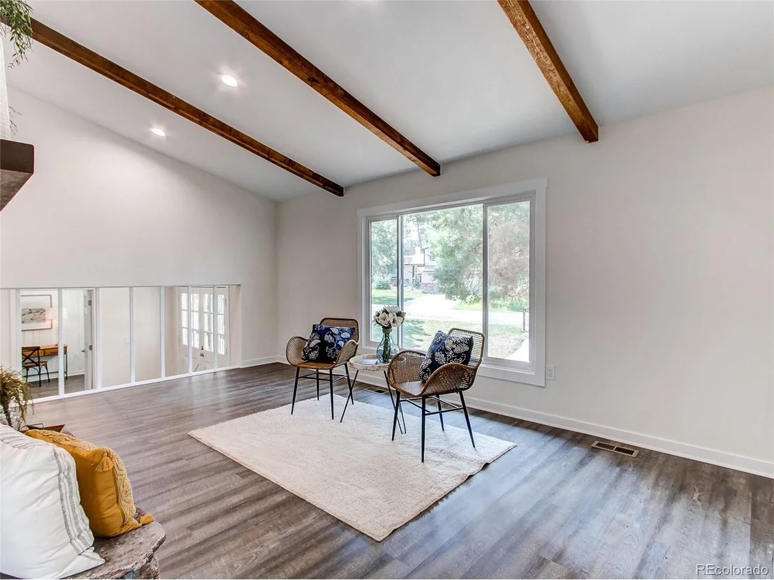Photo of 6124 Powell Rd