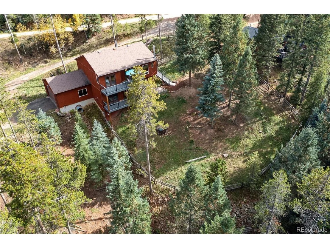 Photo of 7565 Brook Forest Ln