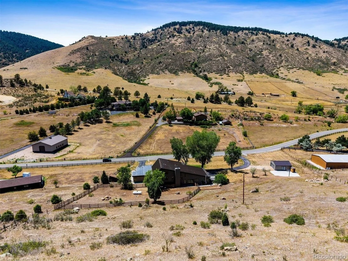 Photo of 5370 Pine Ridge Rd