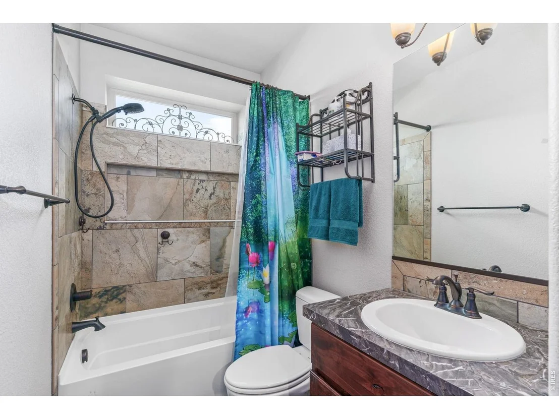 Photo of 84 Turnberry Dr