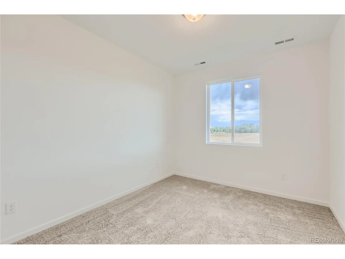 Photo of 747 Sunflower Dr