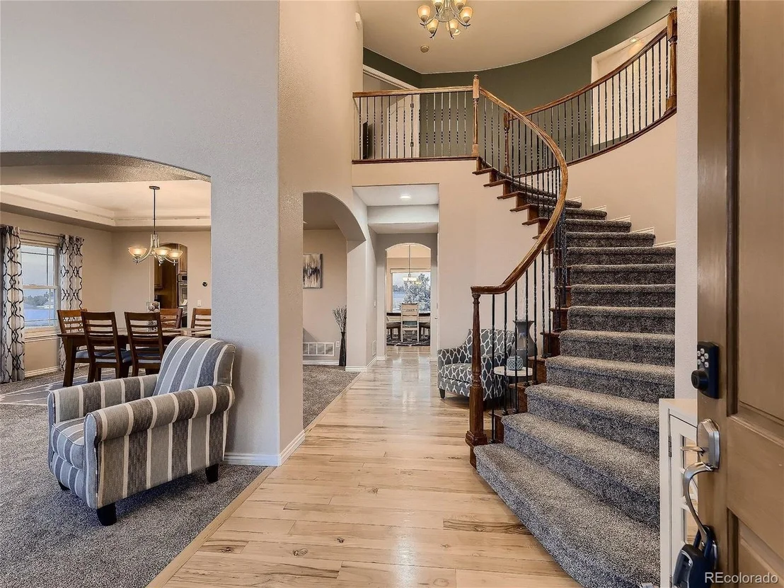 Photo of 41170 Round Hill Cir