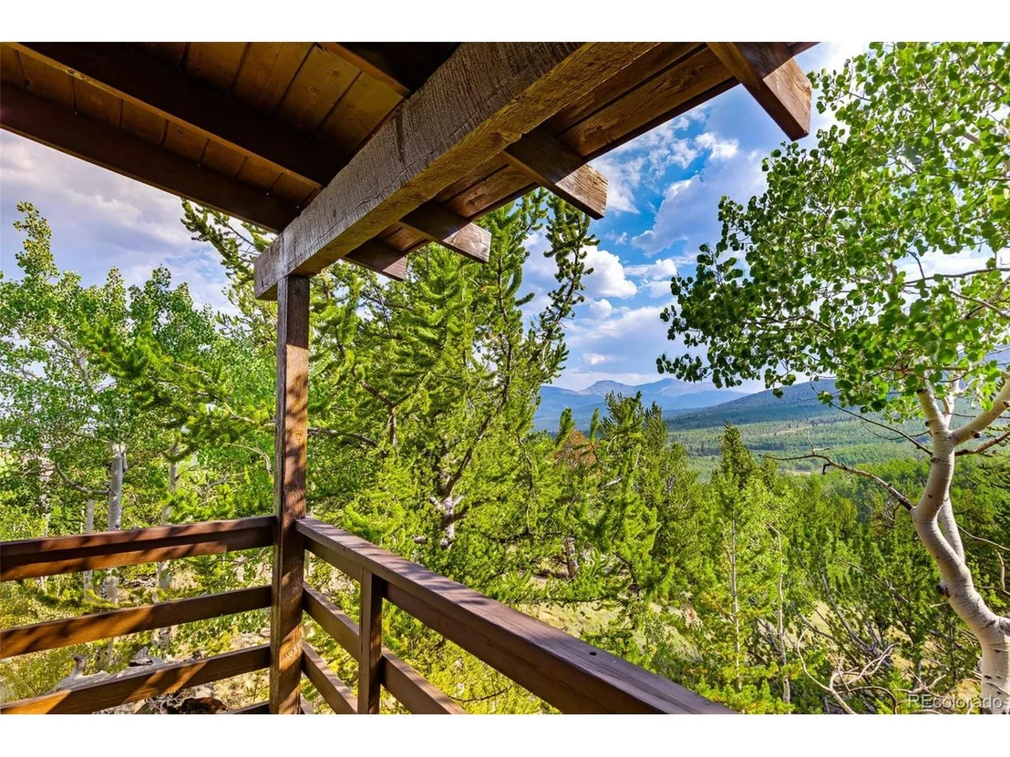 Photo of 210 Pine Ridge Rd