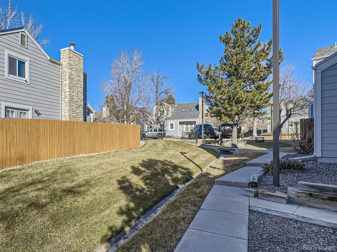 Photo of 11612 E Cornell Cir