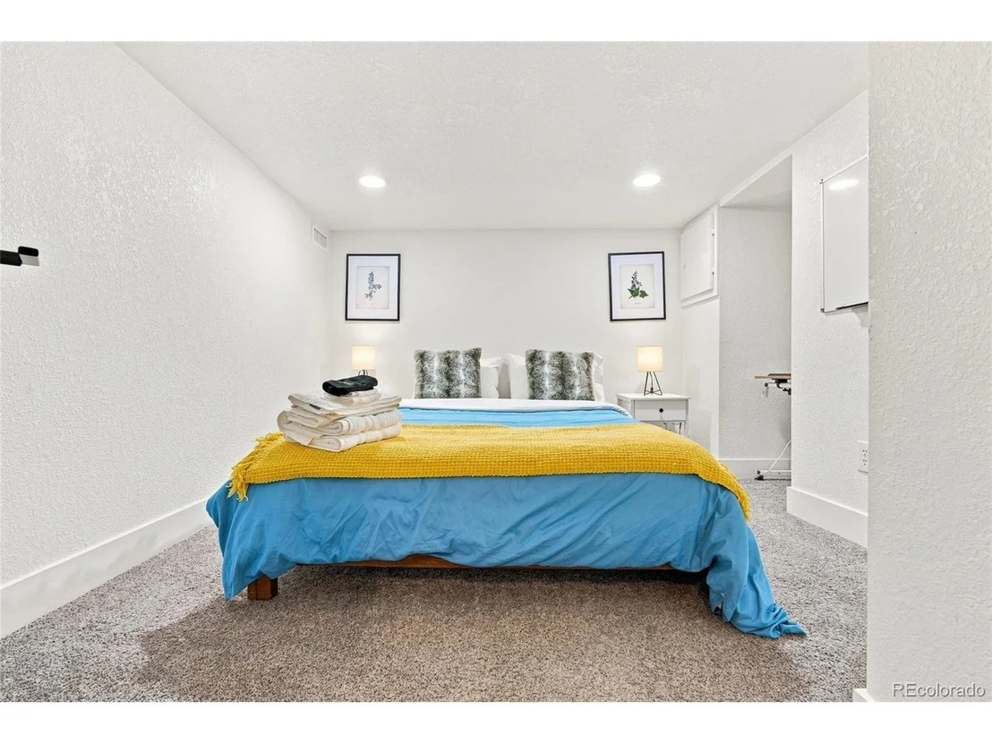 Photo of 1802 W 39th Ave
