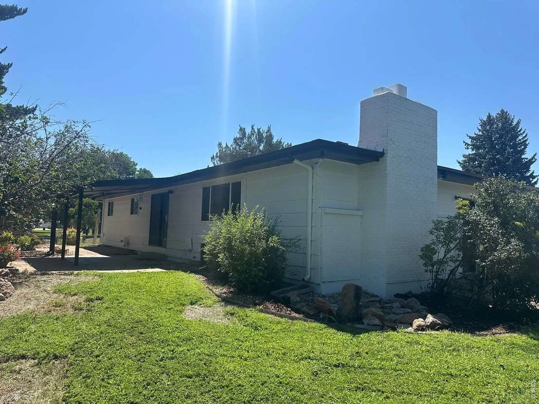 Photo of 621 39th Ave