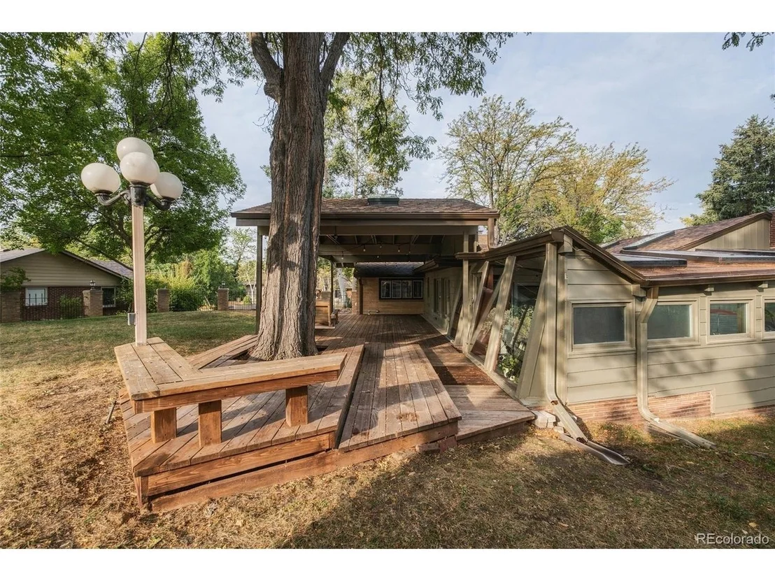 Photo of 4050 Field Dr