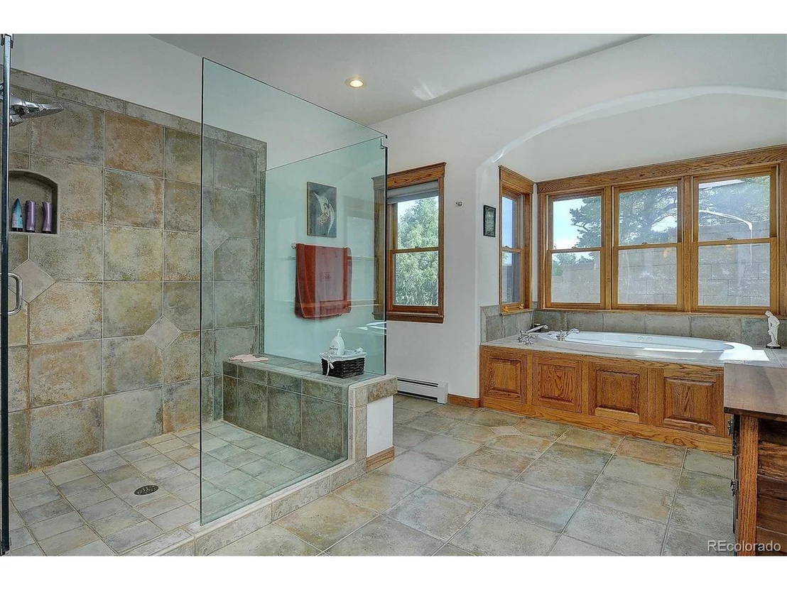 Photo of 7221 County Road 111A