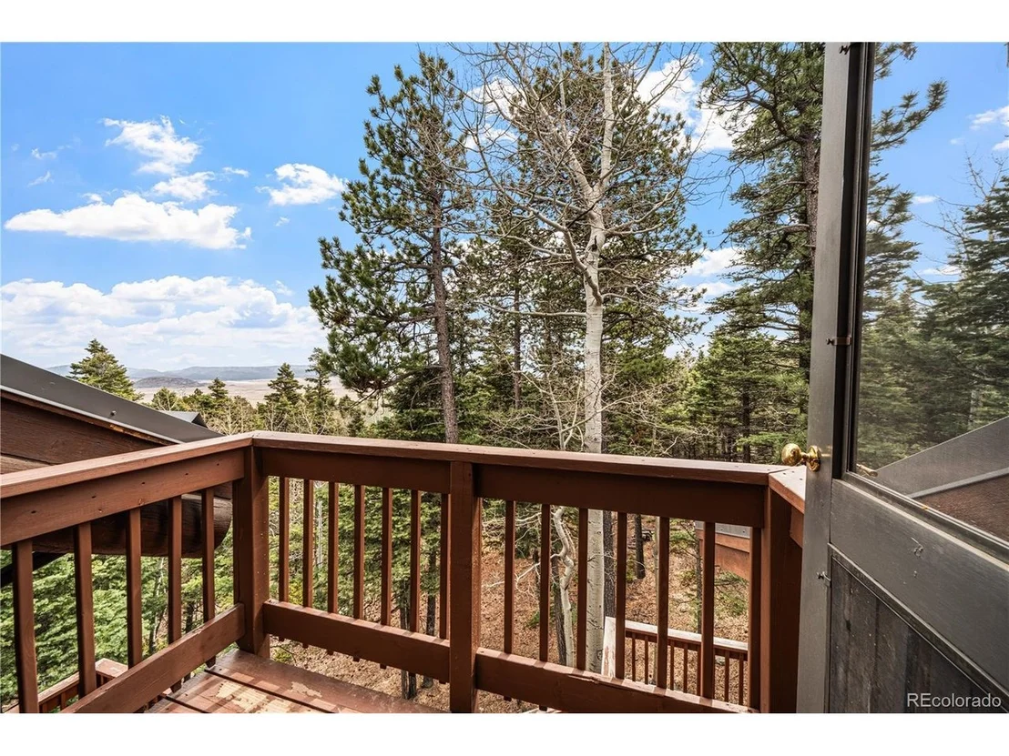 Photo of 1614 Chalice Dr