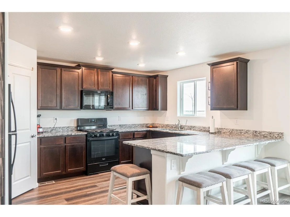 Photo of 47336 Lilac Ave