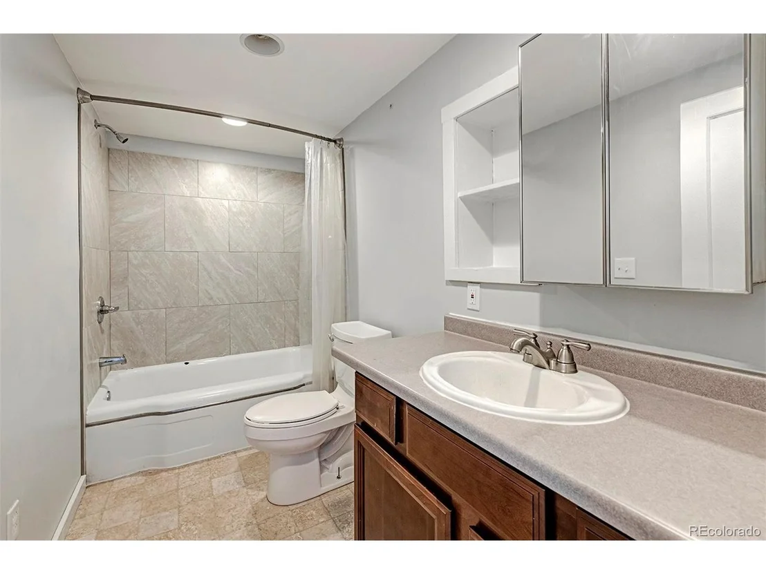 Photo of 2177 Hidden Valley Rd