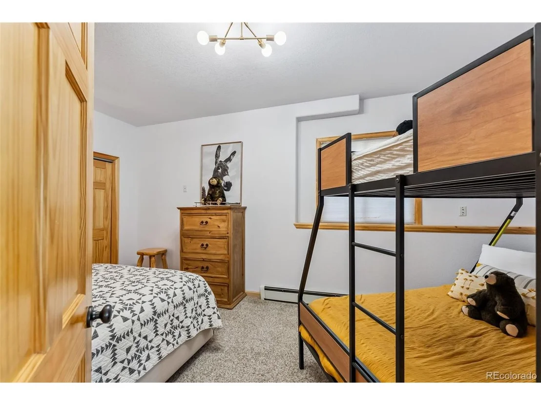Photo of 1375 Roberts Rd