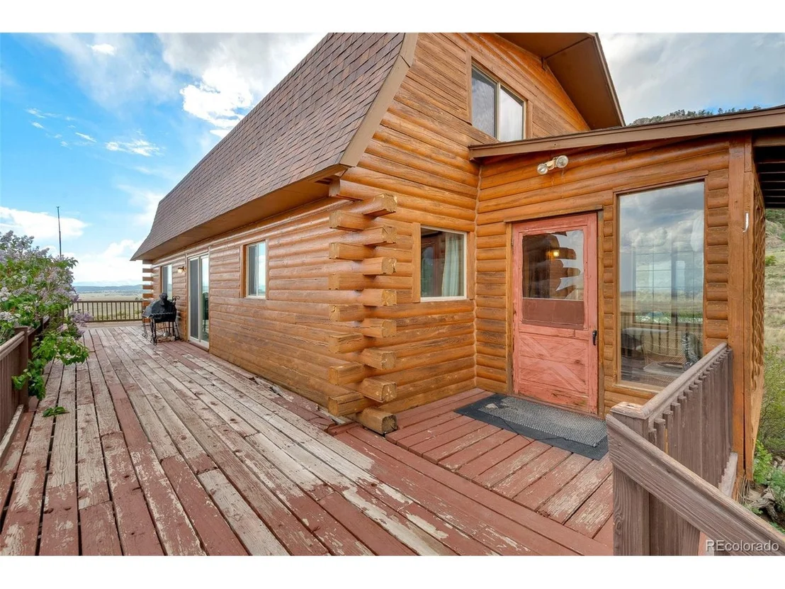Photo of 7256 Jefferson Rd