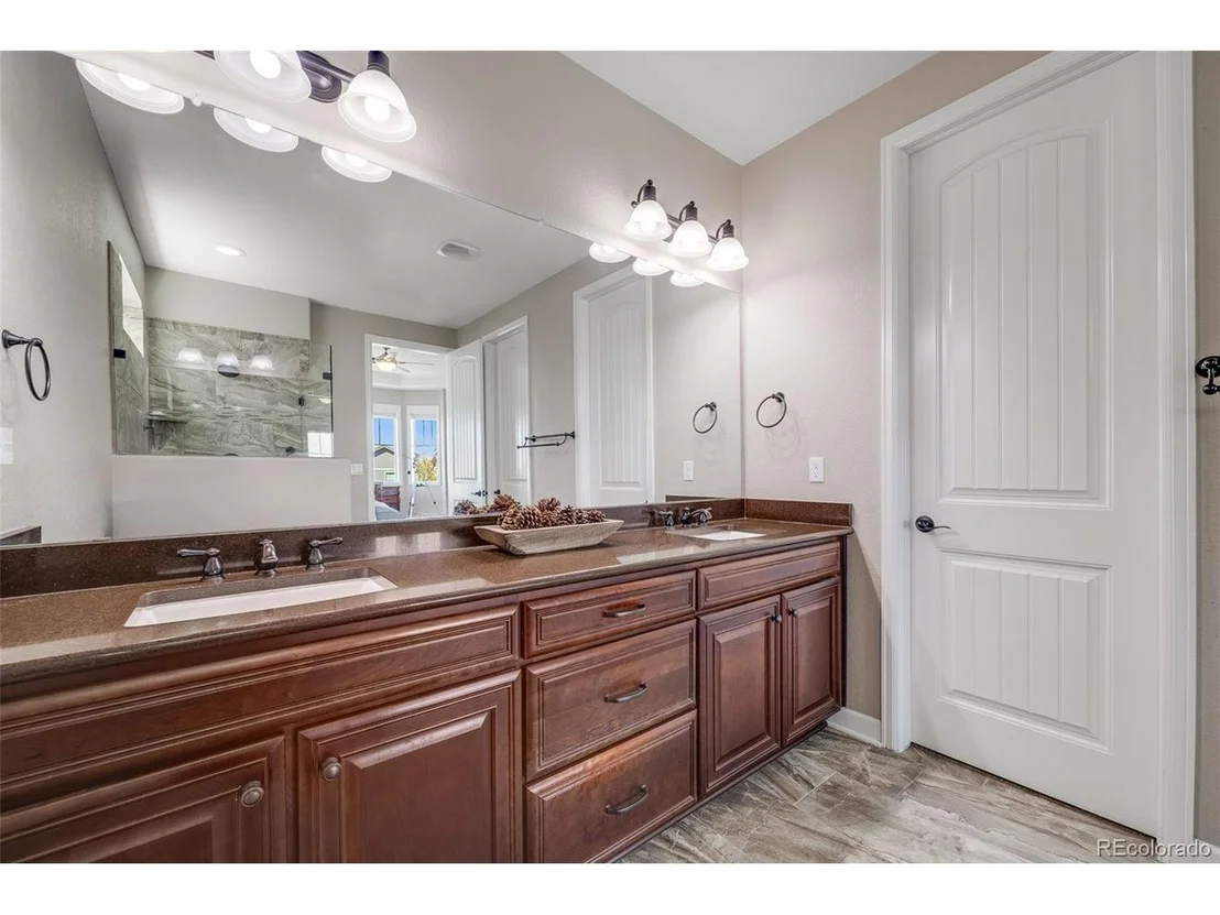 Photo of 13912 Ashgrove Cir