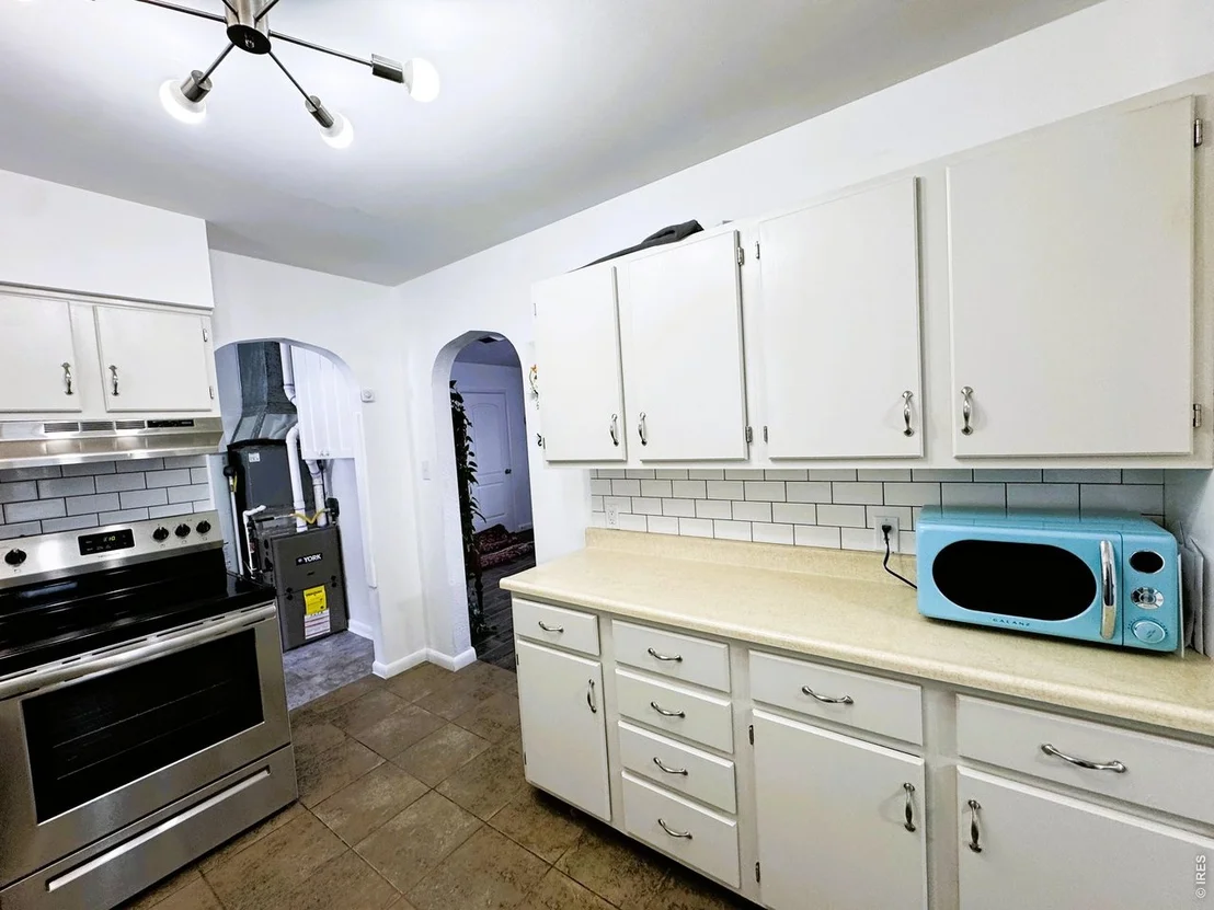 Photo of 402 Washington St