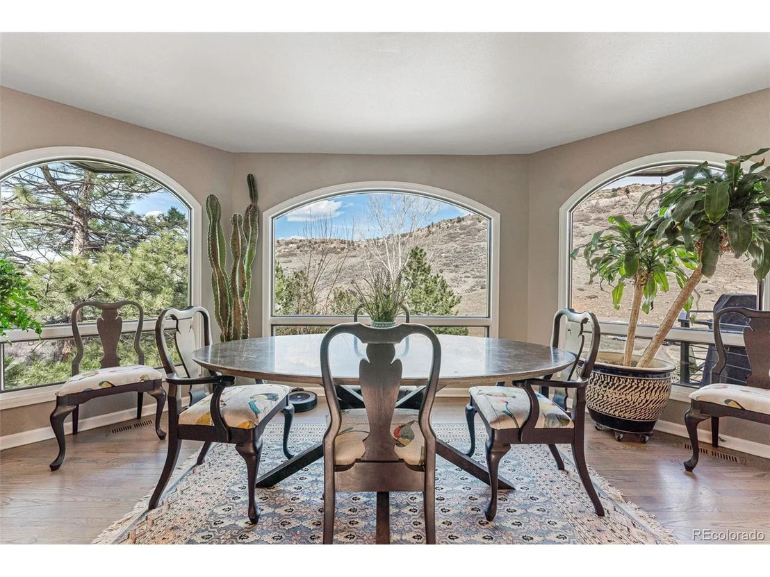 Photo of 5911 Crestbrook Dr