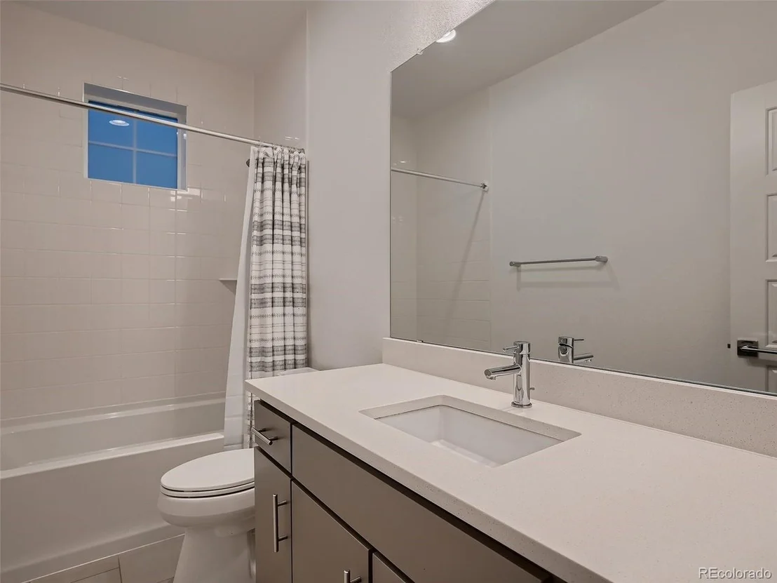Photo of 11025 Sunshimmer Cir