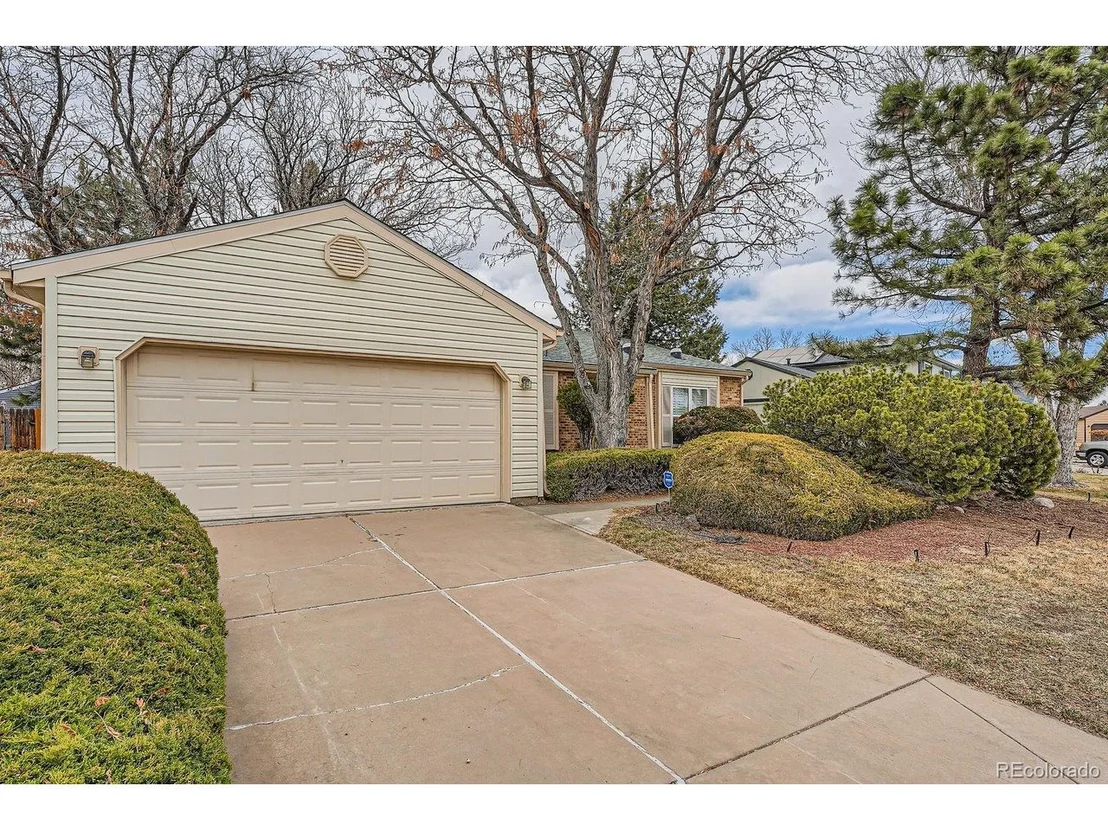 Photo of 17332 E Prentice Cir