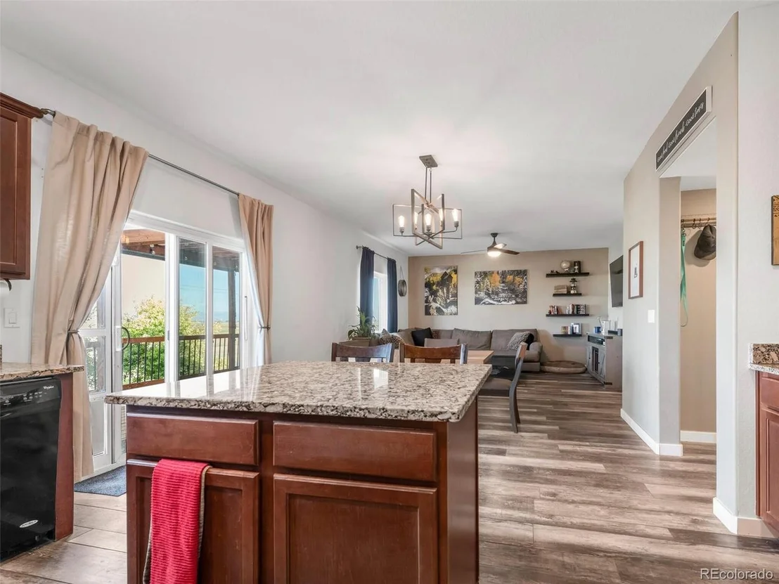 Photo of 5601 West View Cir