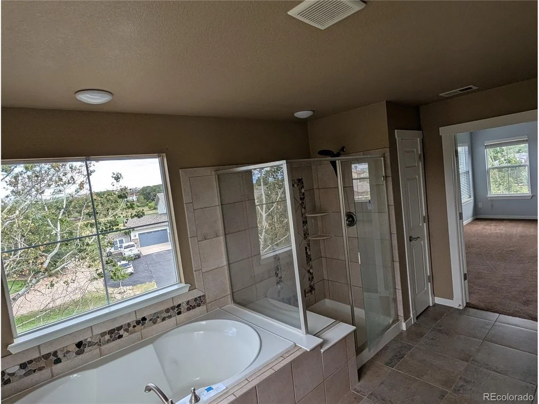 Photo of 4590 Pleasant Valley Cir