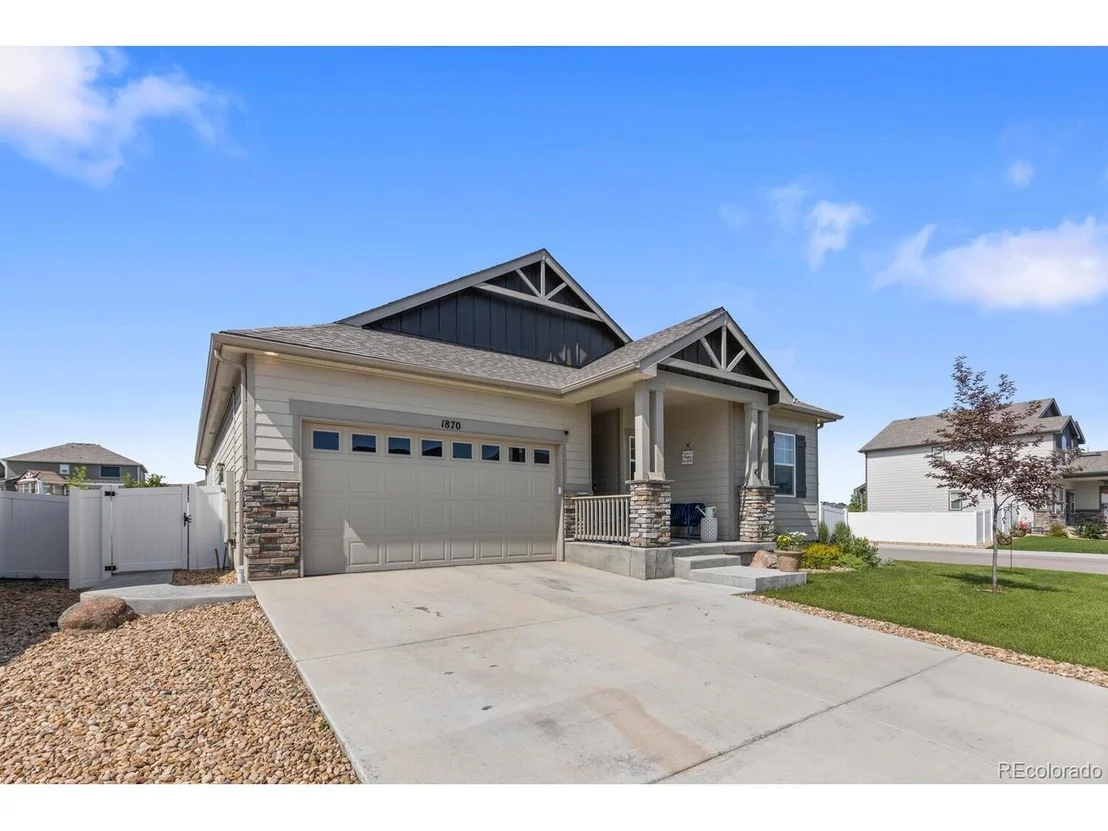 Photo of 1870 Paley Dr