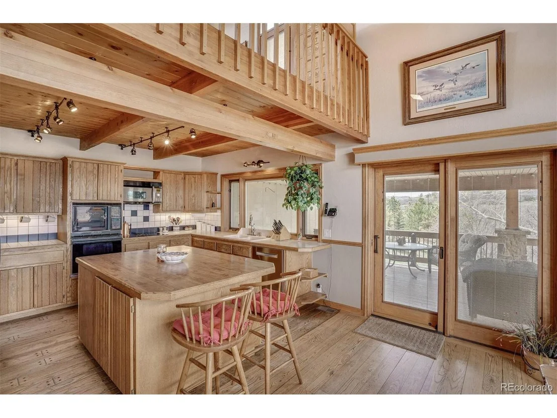 Photo of 836 Valley Rd