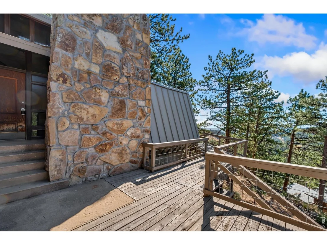 Photo of 1412 Sunshine Canyon Dr