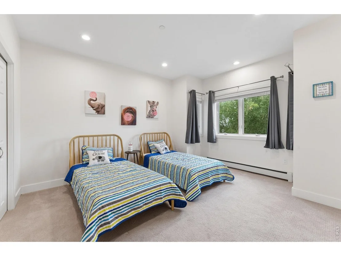 Photo of 4883 Valkyrie Dr